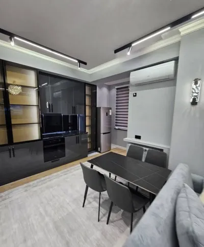 2-комн. квартира, 15 этаж, 59 м², Шохмансур