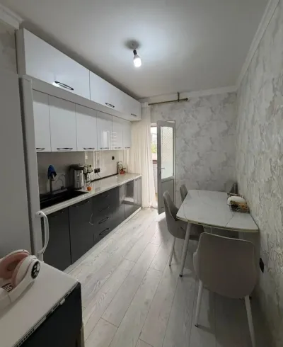 2-комн. квартира, 5 этаж, 60 м², Сомони