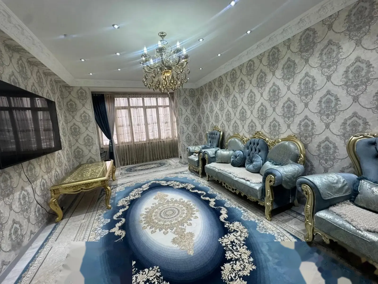 2-комн. квартира, 12 этаж, 88м², Шохмансур