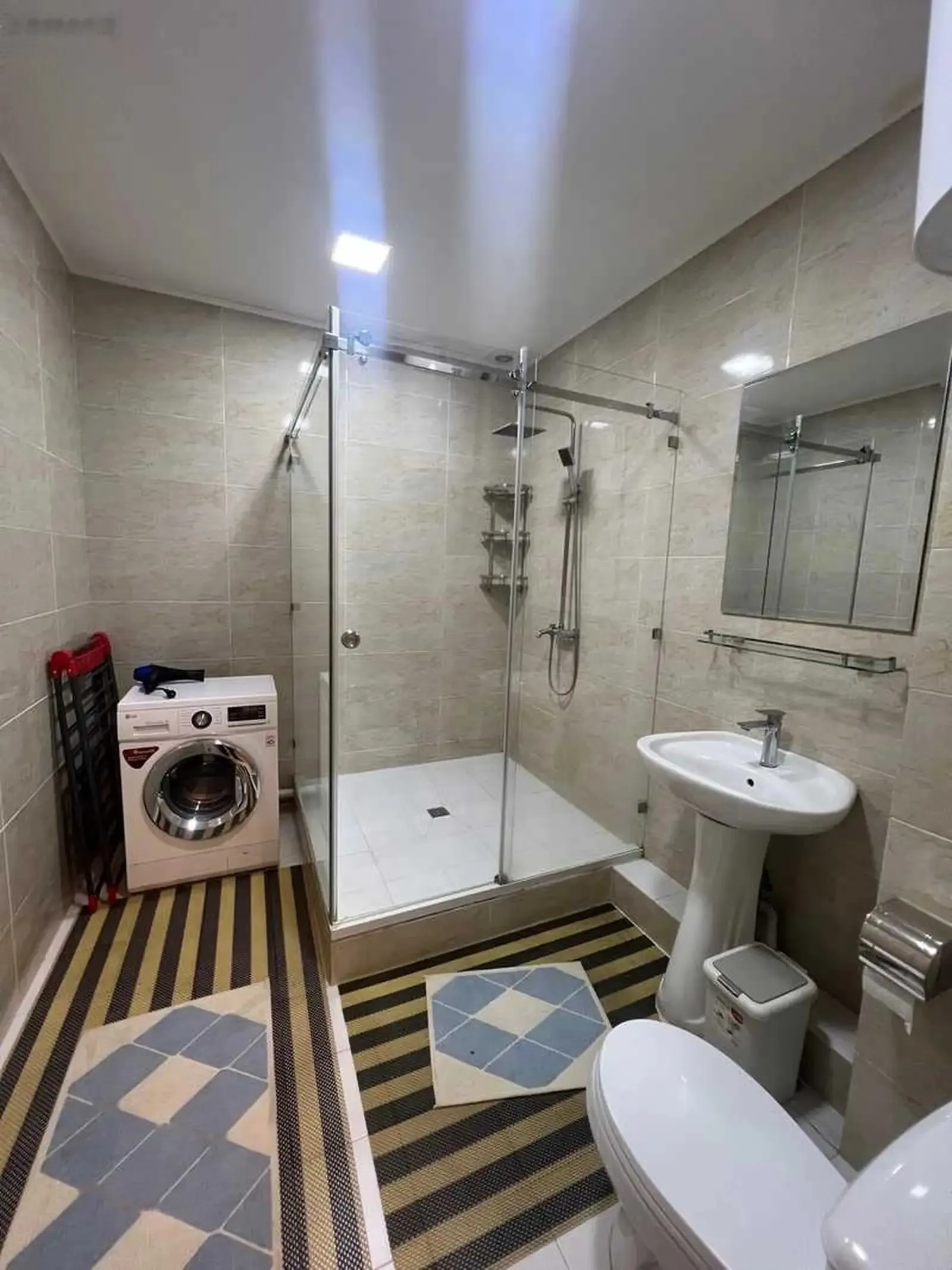 2-комн. квартира, 2 этаж, 100м², Зарафшон, доми Нок