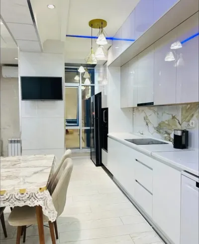 2-комн. квартира, 5 этаж, 70м², Шохмансур
