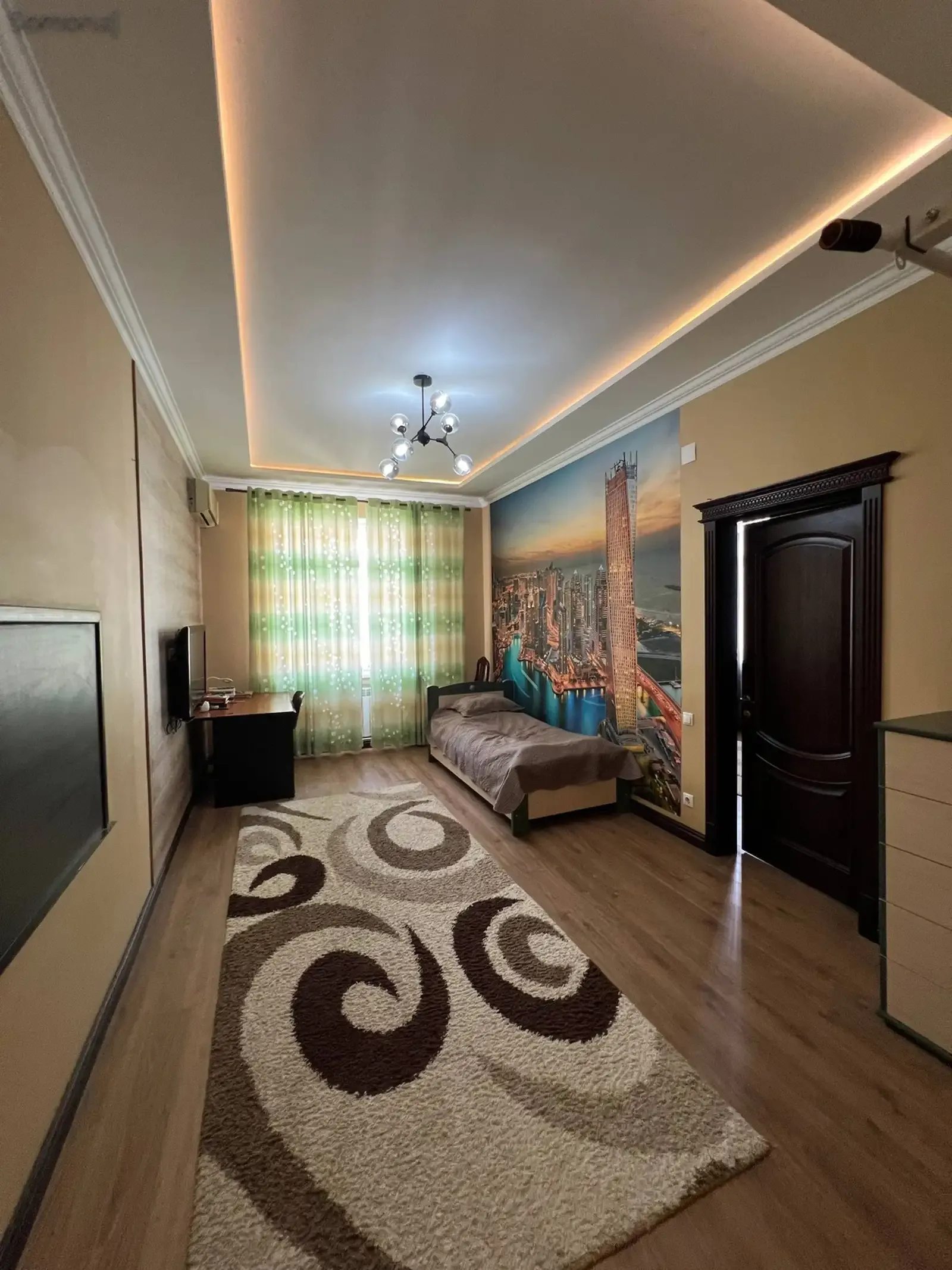 6-комн. квартира, 10 этаж, 270 м², Сомони