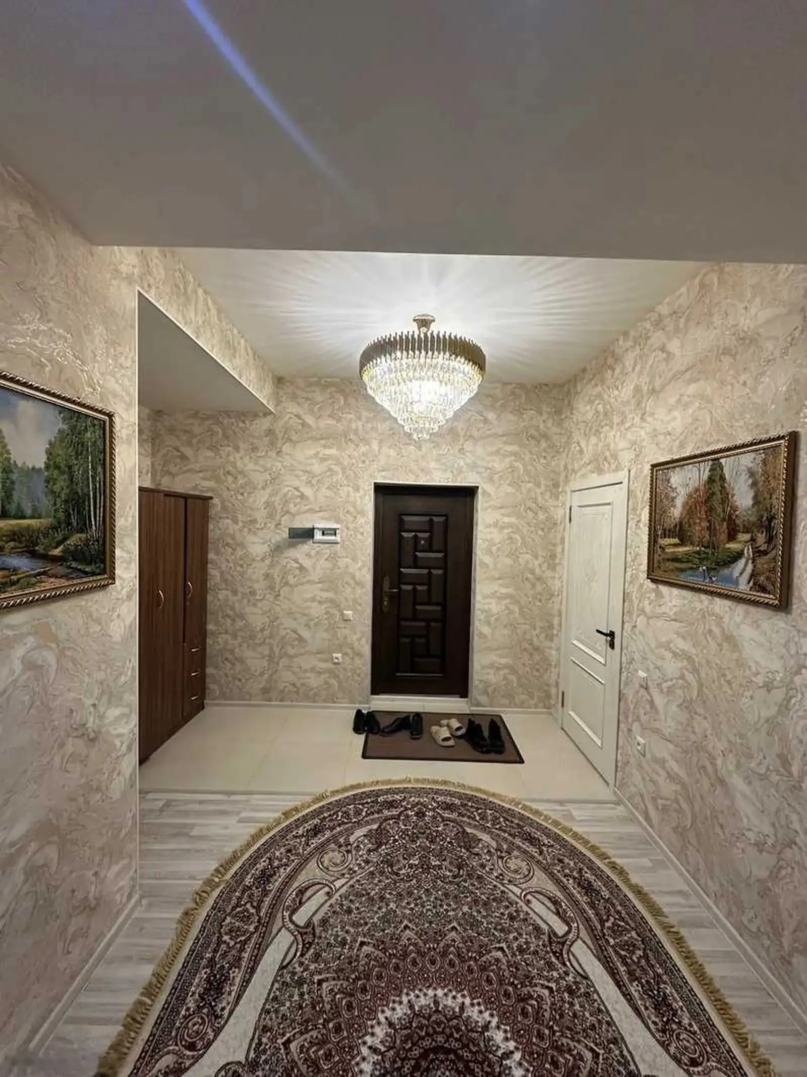 3-комн. квартира, 2 этаж, 91м², Зарафшон доми нок