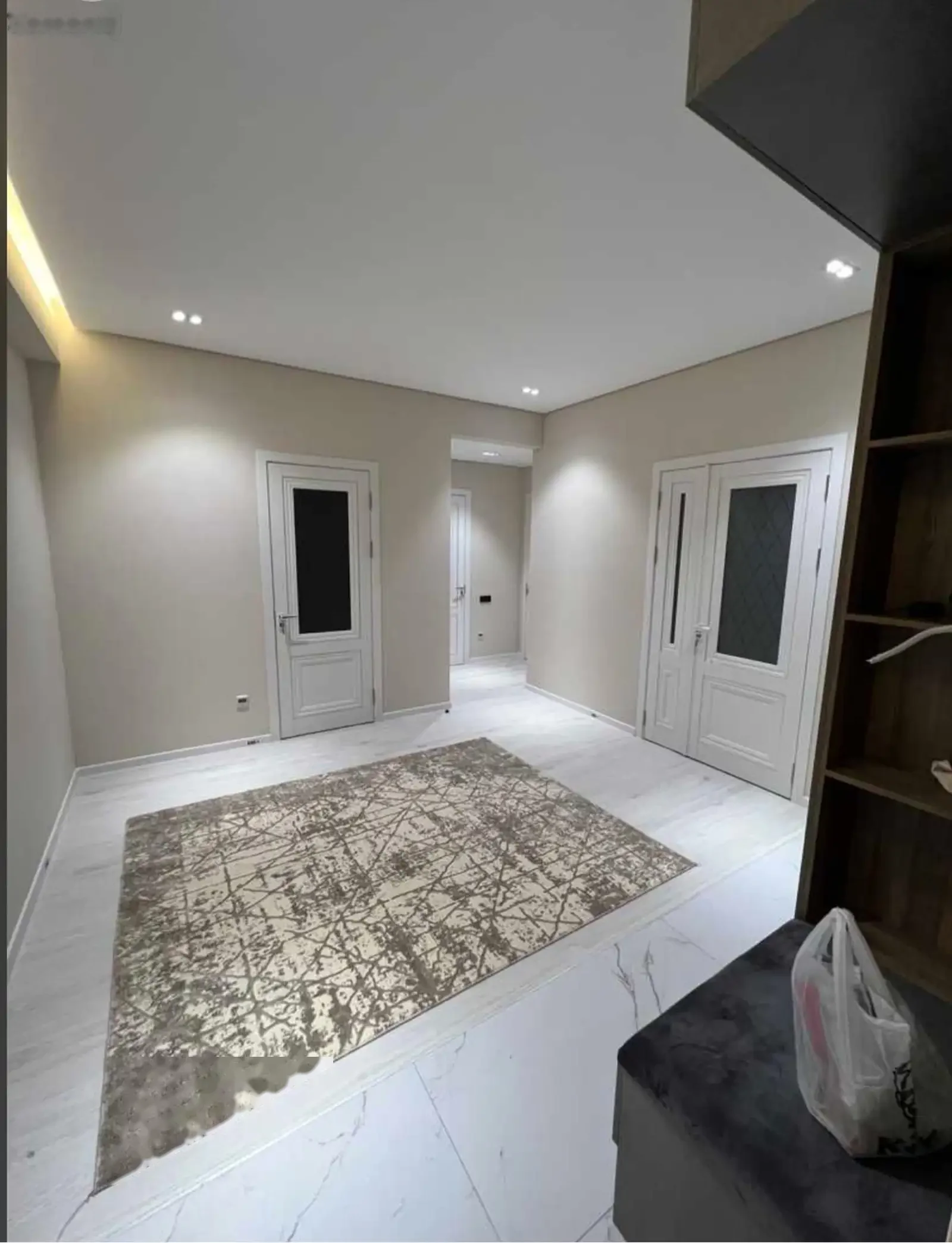 2-комн. квартира, 4 этаж, 91м², Цум