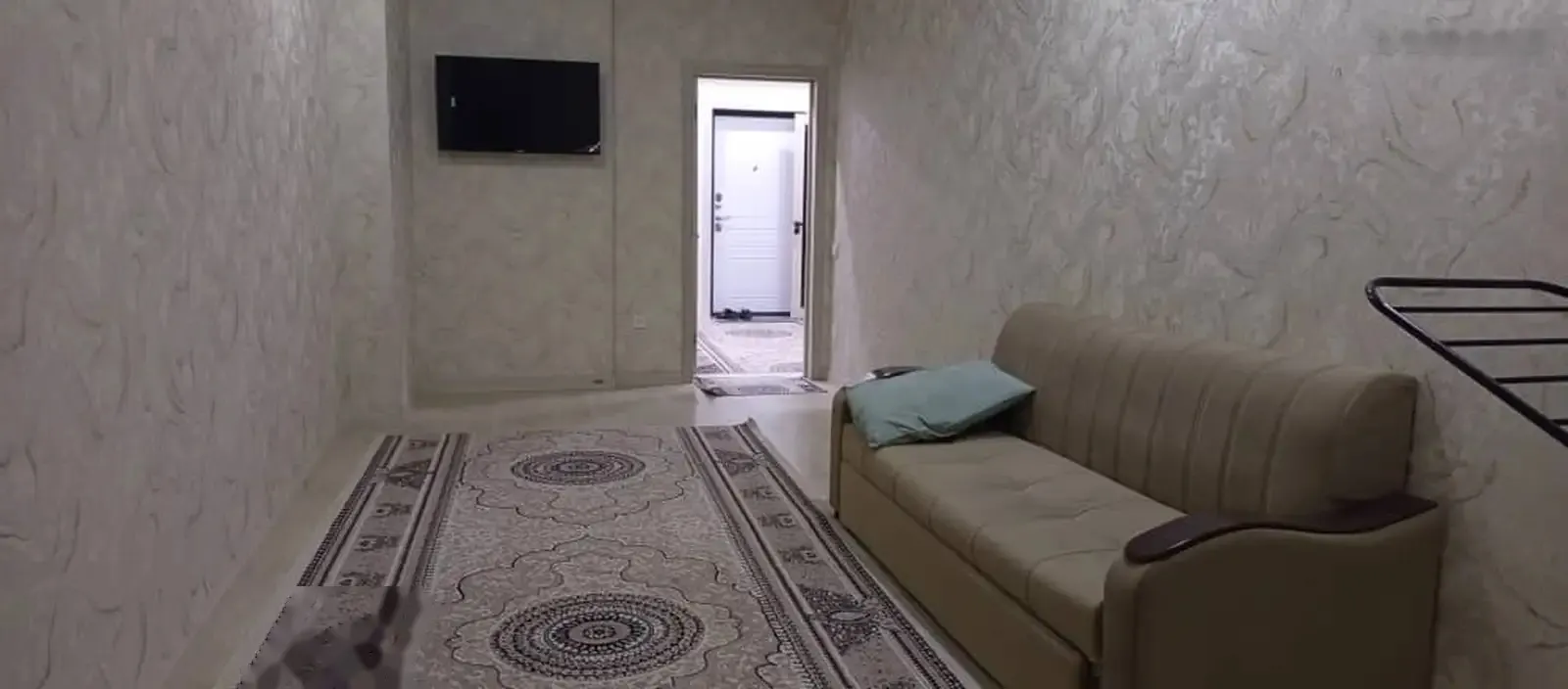 2-комн. квартира, 18 этаж, 75м², Скорая помощь
