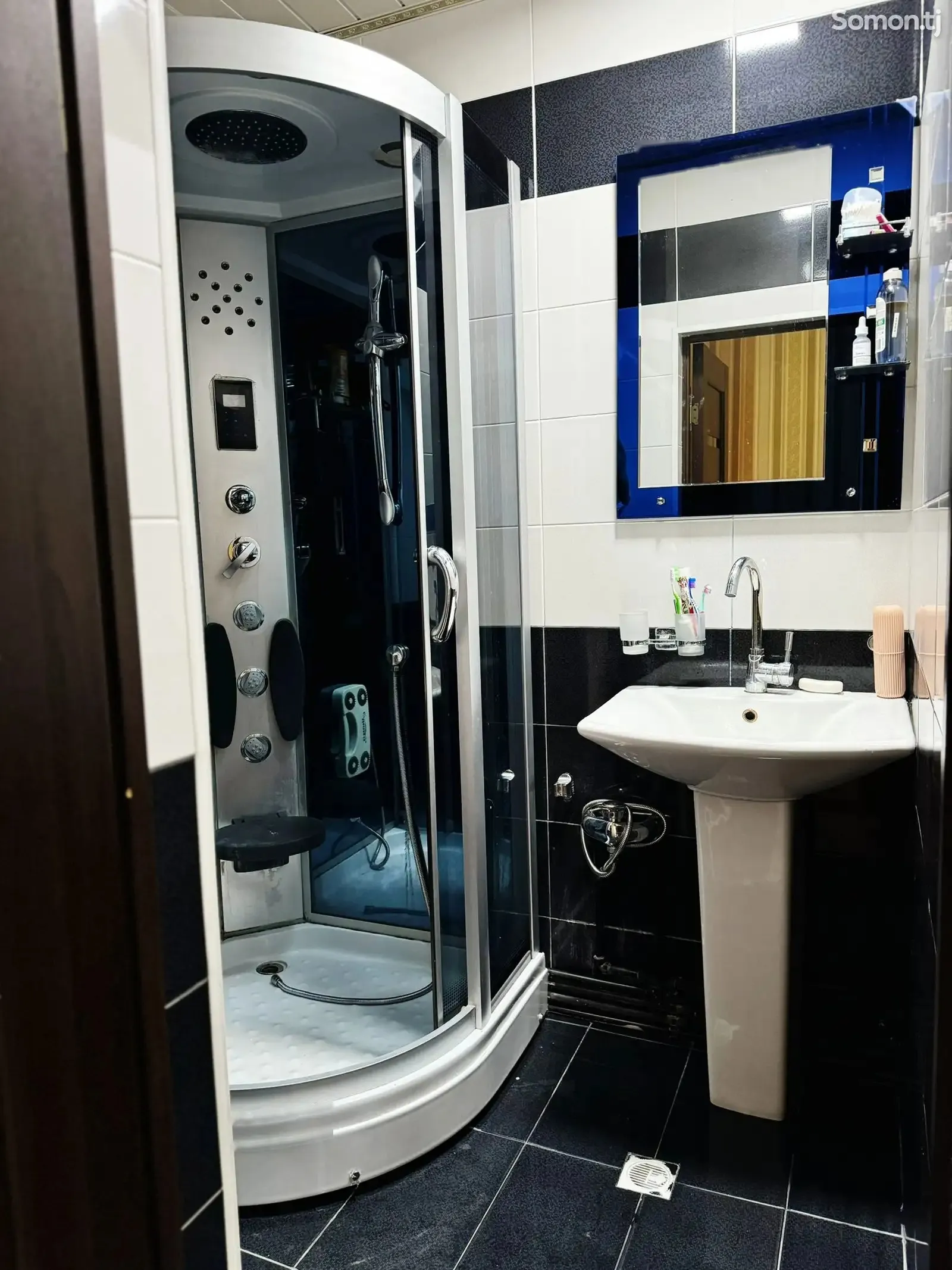2-комн. квартира, 6 этаж, 85м², чордома