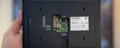 IP Дисплей домофона 7 дюйм Hikvision DS-KH6351-TE1