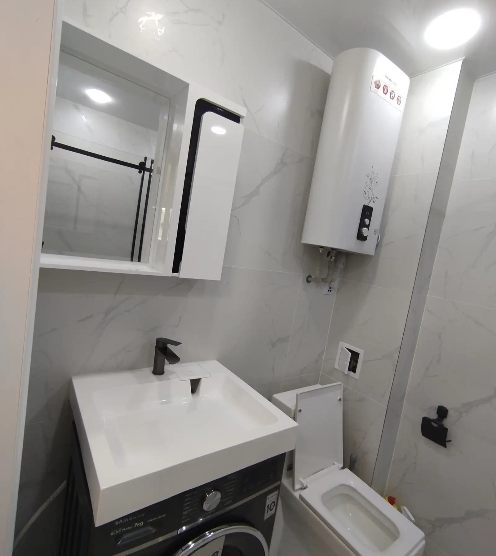 2-комн. квартира, 12 этаж, 70м², Шохмансур, Ашан, ру баруи парки Алишер Навои