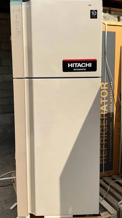 Холодильник Hitachi