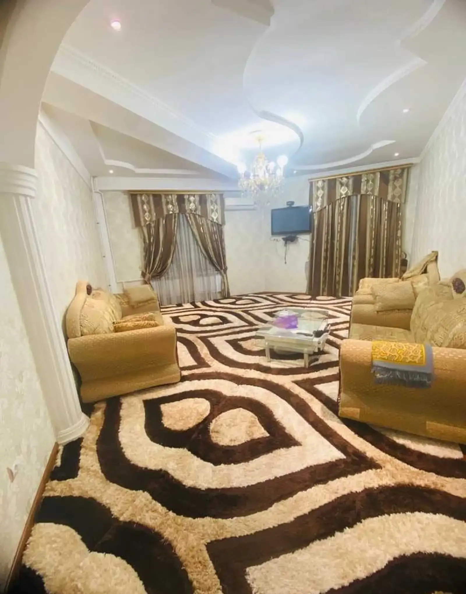 2-комн. квартира, 10 этаж, 109м², Швили.Дом Печать