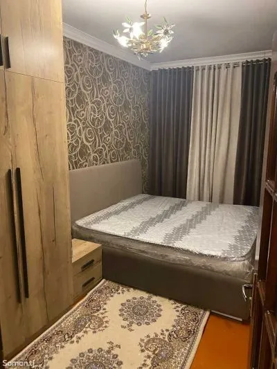 3-комн. квартира, 5 этаж, 70м², сино 102 мкр