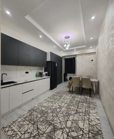 2-комн. квартира, 24 этаж, 90м², Сомони