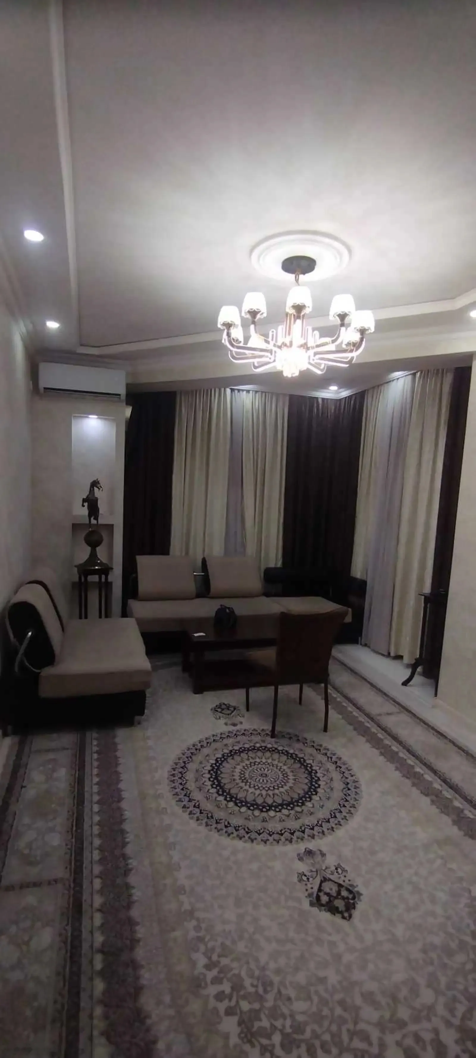 2-комн. квартира, 8 этаж, 85м², молодёжный театр