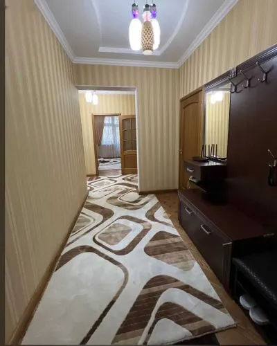 2-комн. квартира, 4 этаж, 110м², Дом печать