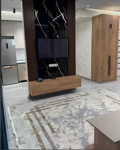 2-комн. квартира, 5 этаж, 50м², Овир, Гранд отель