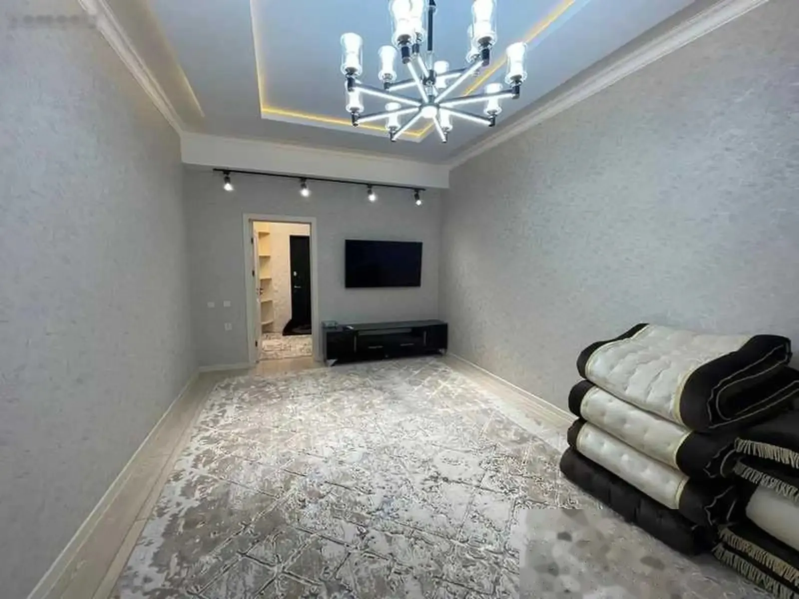 3-комн. квартира, 5 этаж, 101м², Шохмансур