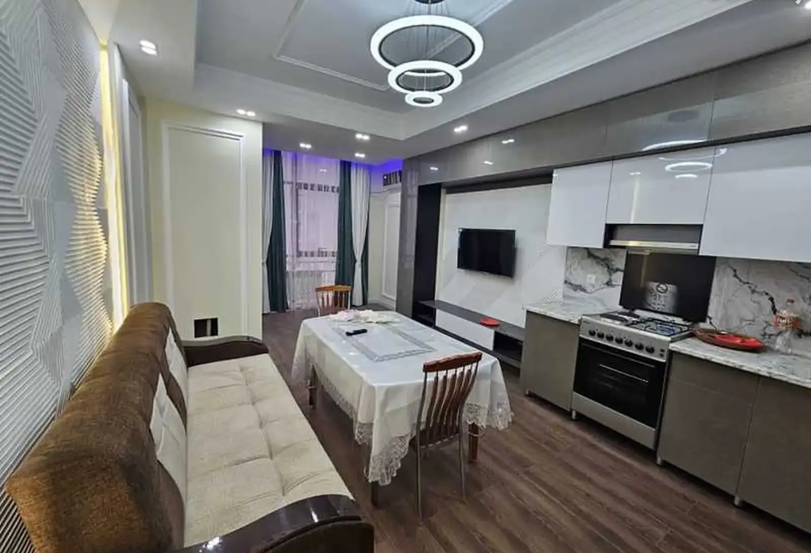 1-комн. квартира, 10 этаж, 52 м², Овир