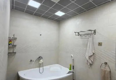 4-этажный, 7 комнатный дом, 1000 м², Фирдавси