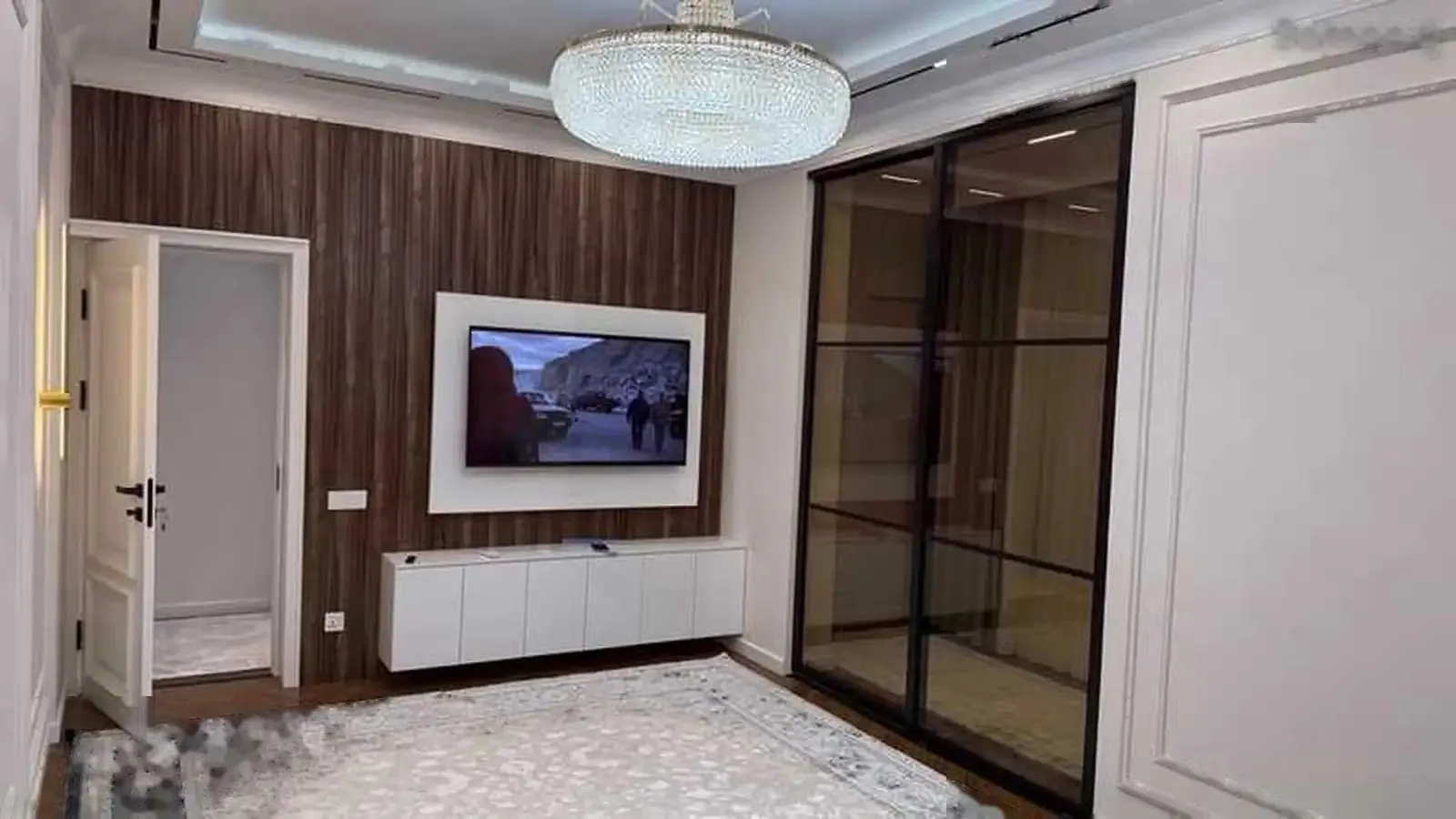 3-комн. квартира, 18 этаж, 115м², 82мкр