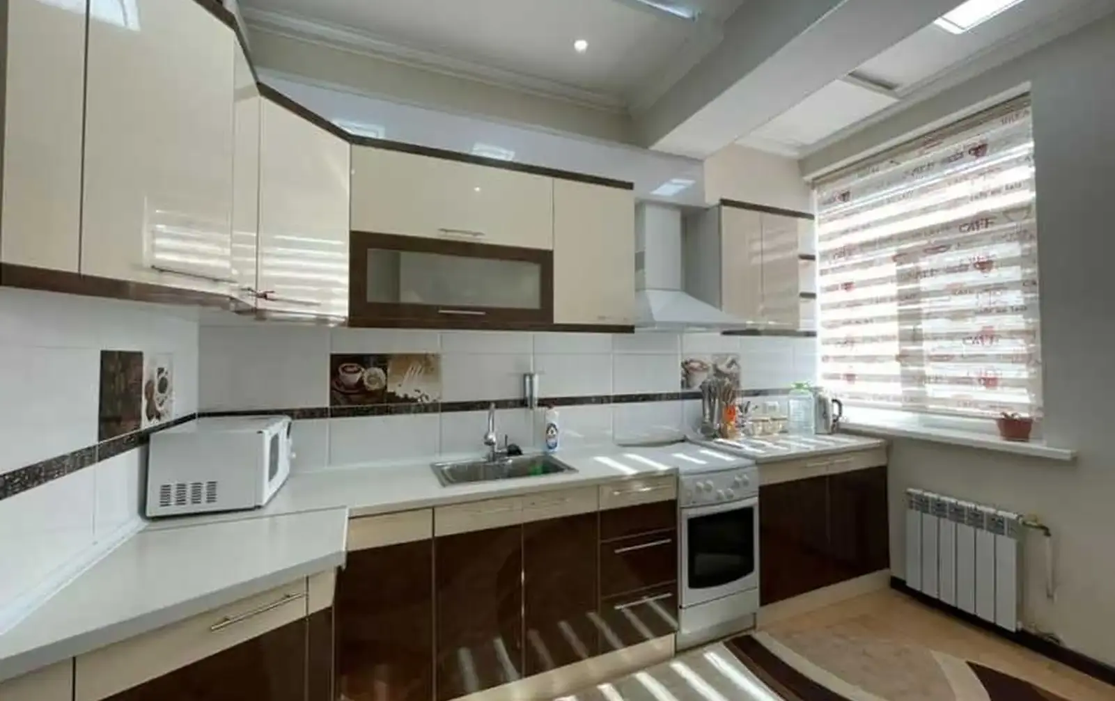 3-комн. квартира, 10 этаж, 107м², ЦУМ