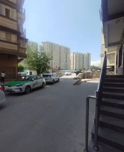 Помещение под магазин / салон, 1200м², Сино