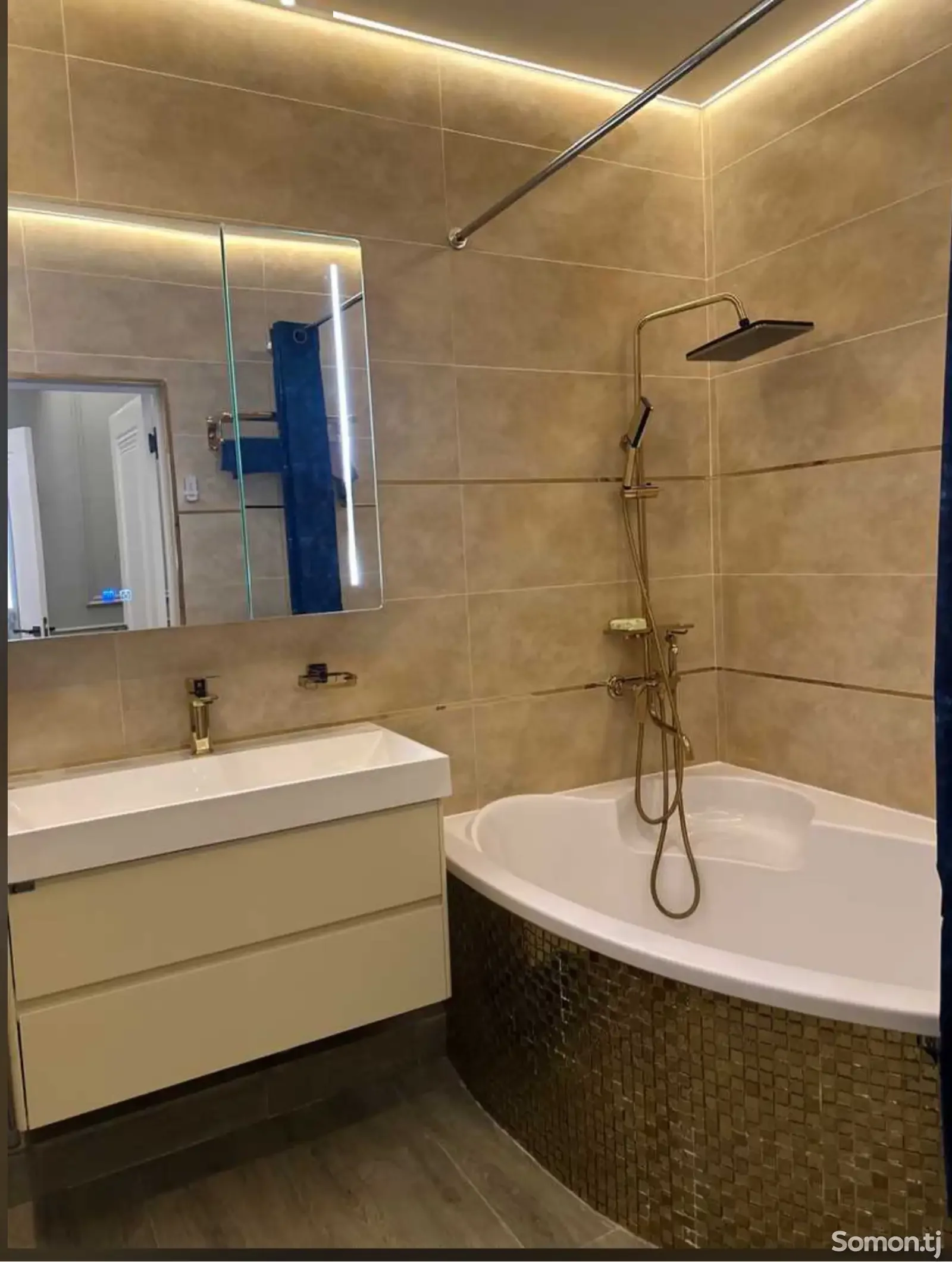2-комн. квартира, 13 этаж, 60м², Овир гранд отель