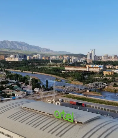2-комн. квартира, 15 этаж, 58м², сино