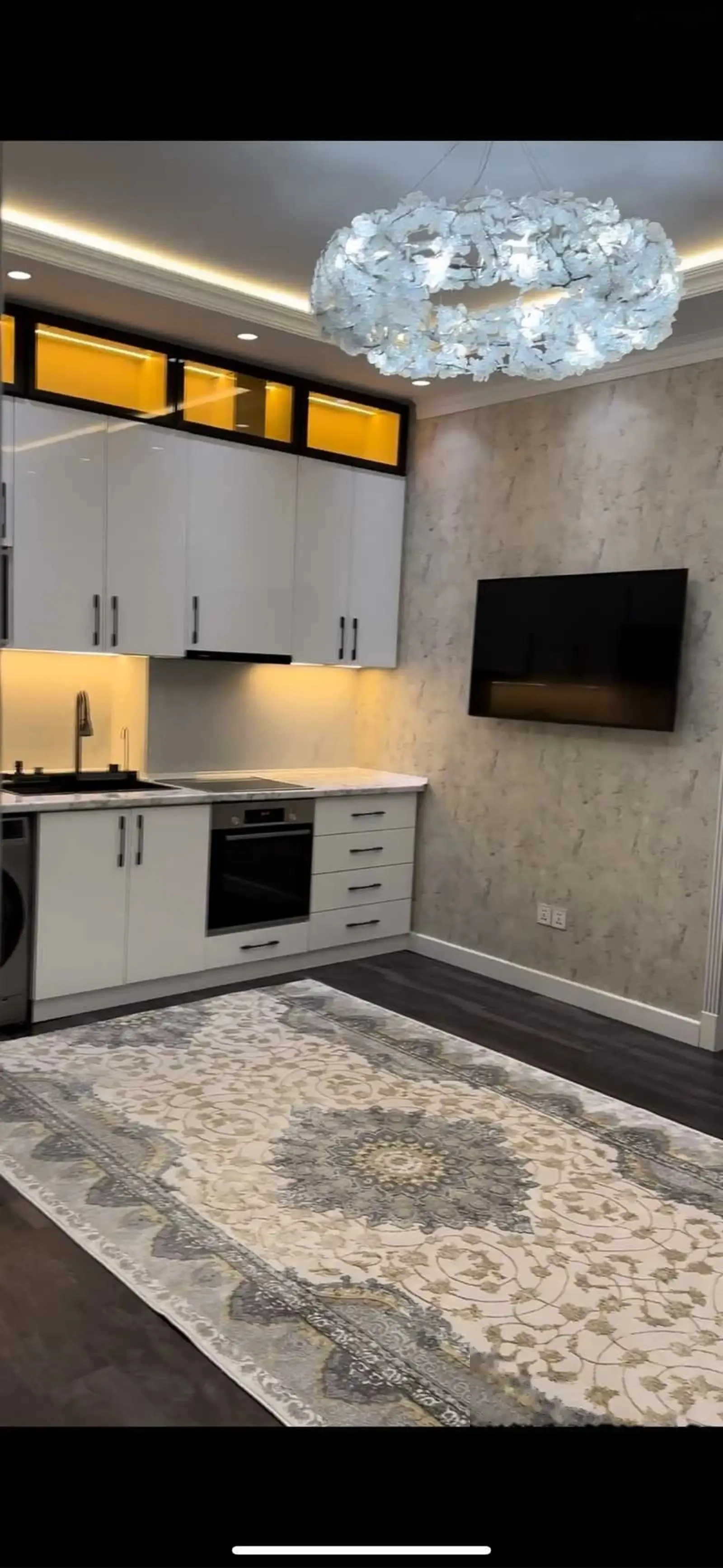 2-комн. квартира, 15 этаж, 80м², 91мкр