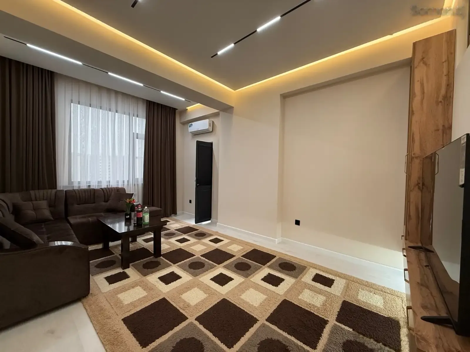 2-комн. квартира, 13 этаж, 64 м², И. Сомони