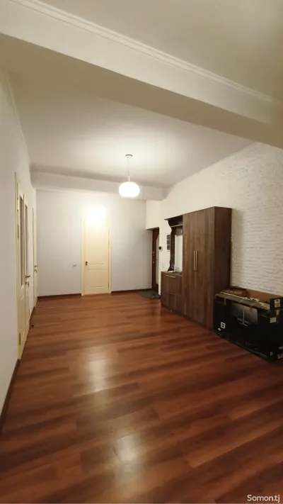 3-комн. квартира, 3 этаж, 101 м², ресторан IL Patio