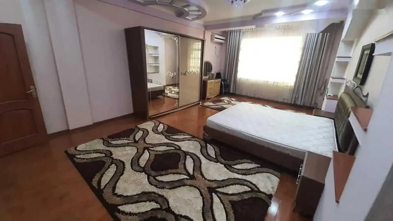 3-комн. квартира, 9 этаж, 150м², И.Сомони вазорати мудофия
