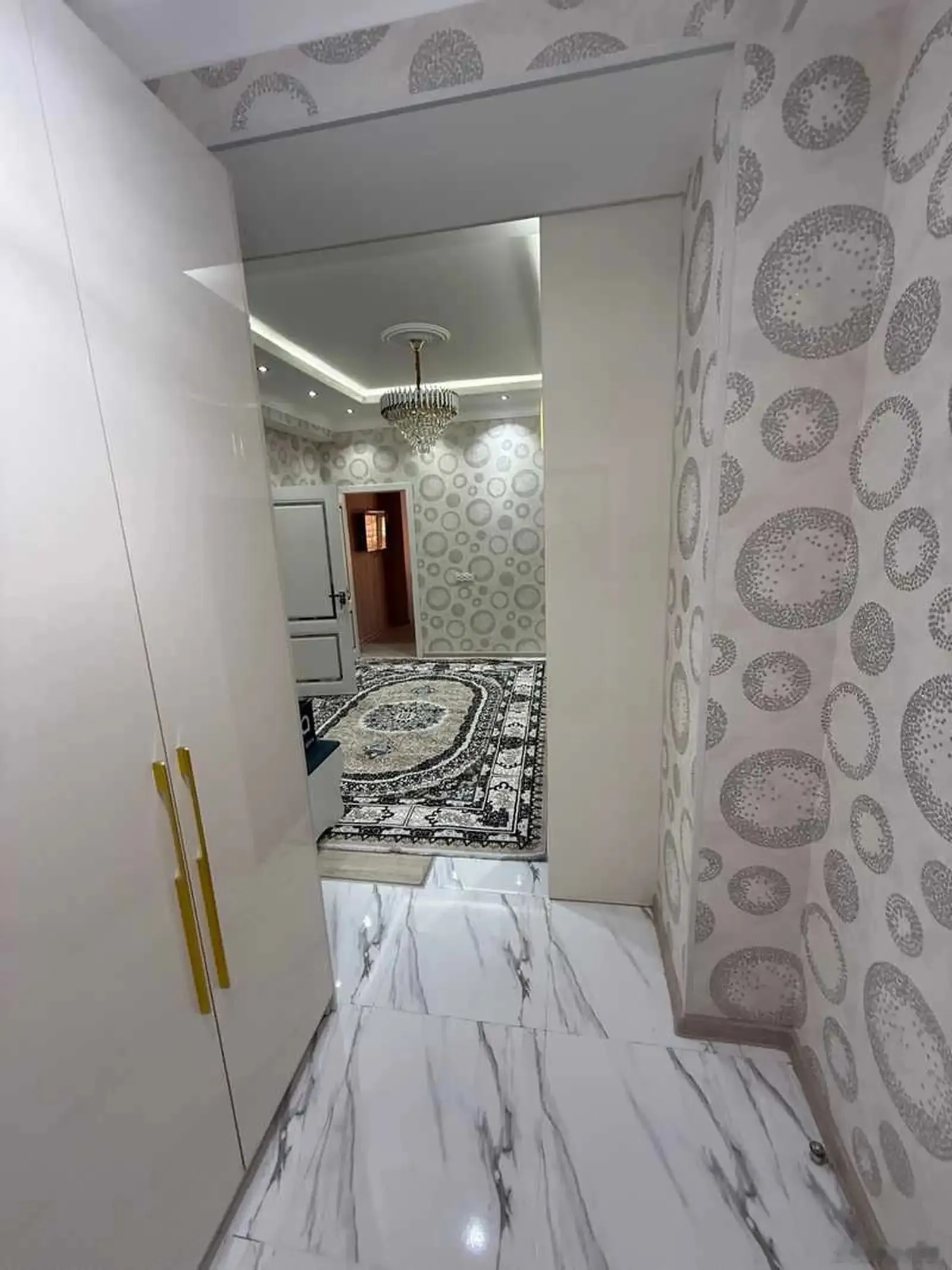 2-к квартира, 7 этаж, 70 м², 82 мкр