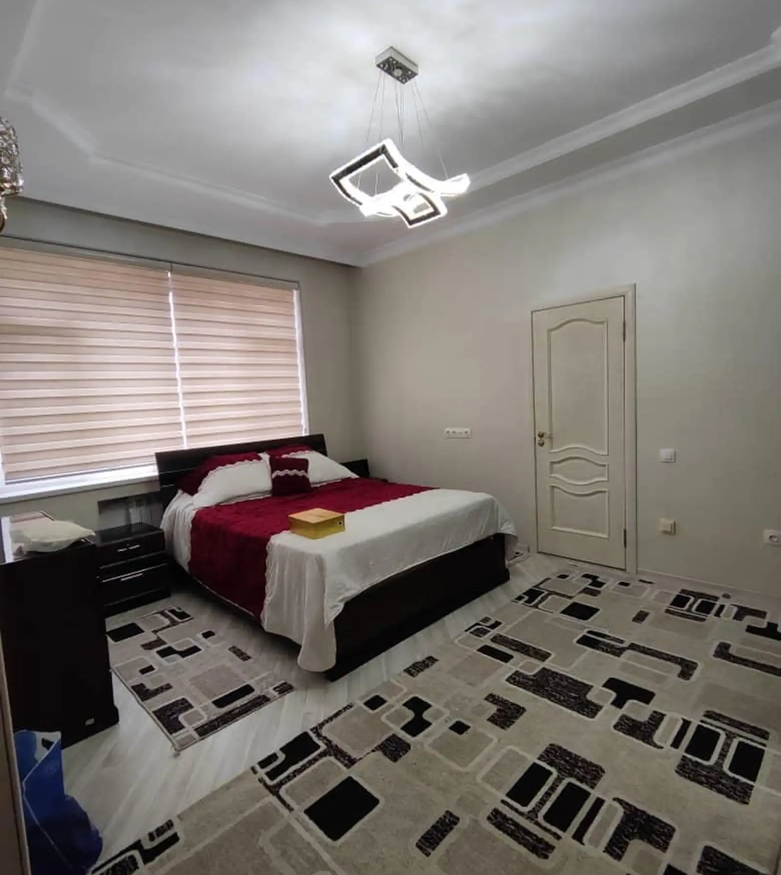 3-комн. квартира, 7 этаж, 90м², И. Сомони, Славянский, пушти загс