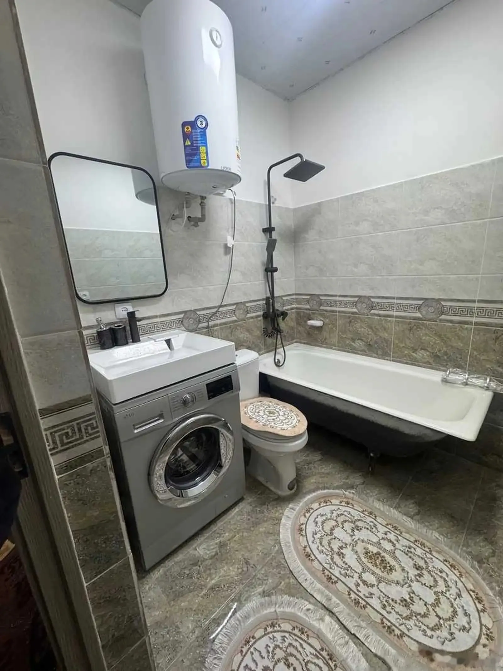 2-комн. квартира, 6 этаж, 66м², Скорый