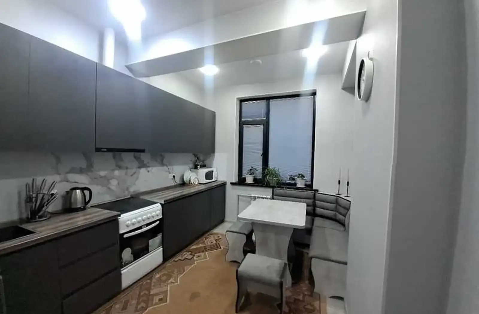 3-комн. квартира, 8 этаж, 100м², Шоҳмансур