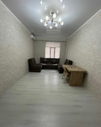 2-комн. квартира, 11 этаж, 70м², шохмансур