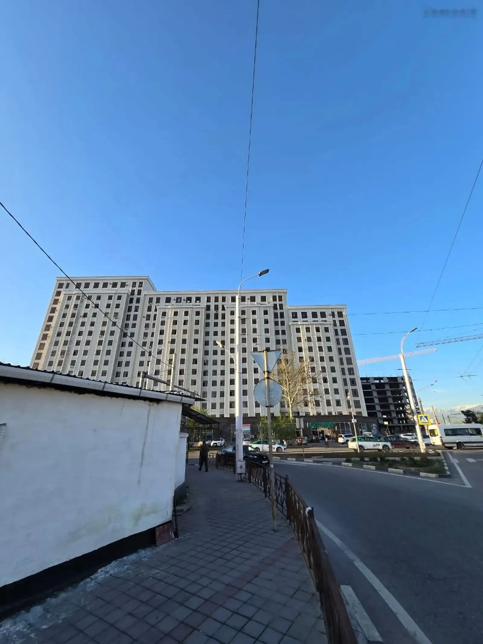 3-комн. квартира, 3 этаж, 80м², Фирдавси