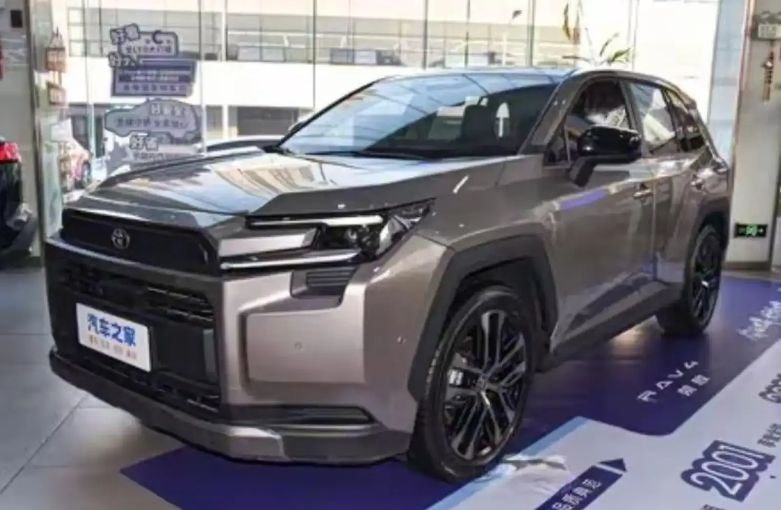 Toyota RAV 4,