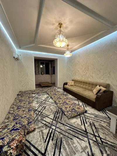 2-комн. квартира, 2 этаж, 70 м², ул. Умари Хаём, троллейбусный парк, И. Сомони