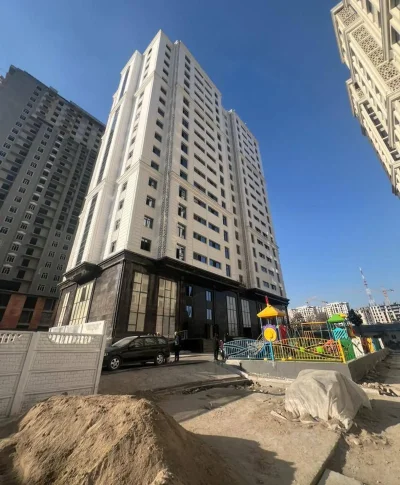 1-комн. квартира, 18 этаж, 52 м², Шохмансур