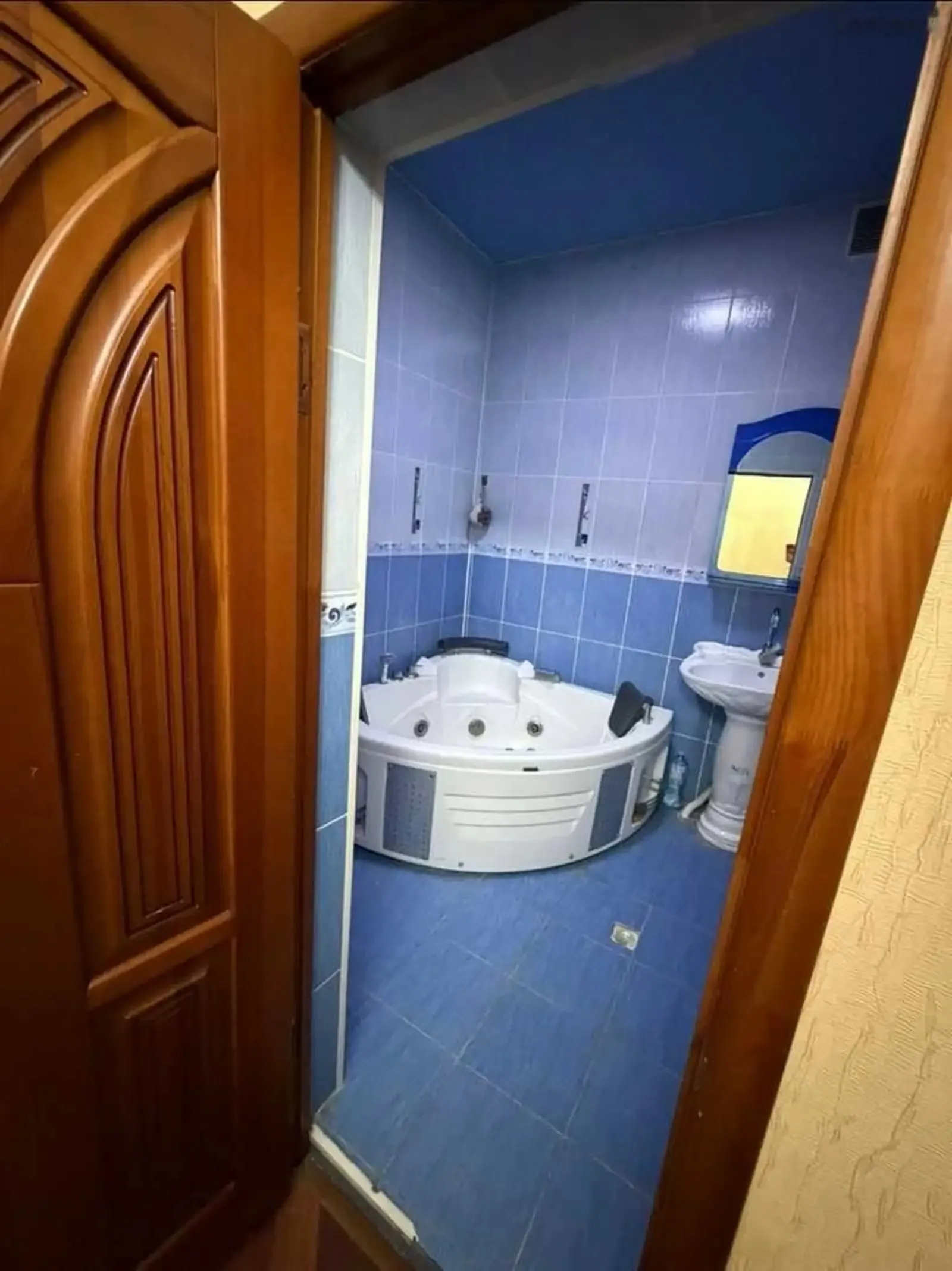 2-комн. квартира, 4 этаж, 80м², ипподром