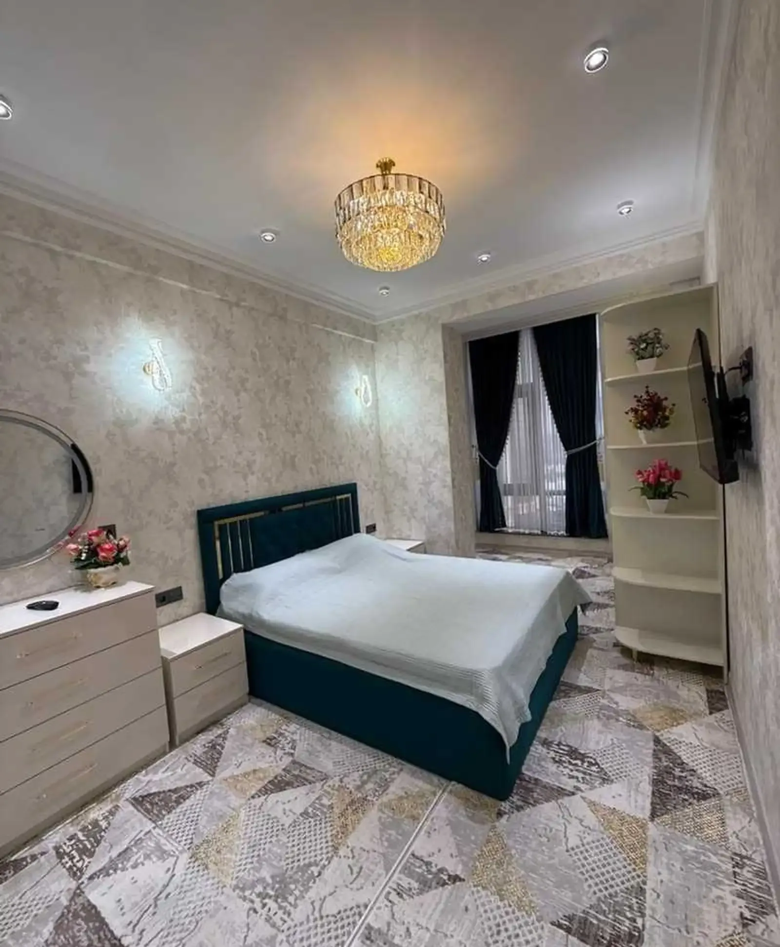 2-комн. квартира, 6 этаж, 75м², Пединститут Доми Сафо
