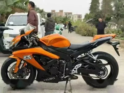 Мотоцикл Suzuki