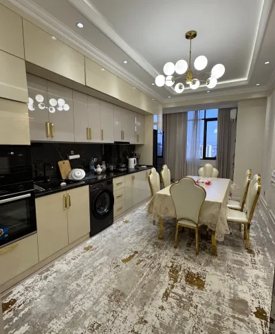 3-комн. квартира, 12 этаж, 110м², Гранд Отель, Пули Сангин, Ёвар