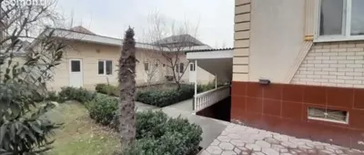3-этажный, 10 комнатный дом, 600 м², Фирдавси