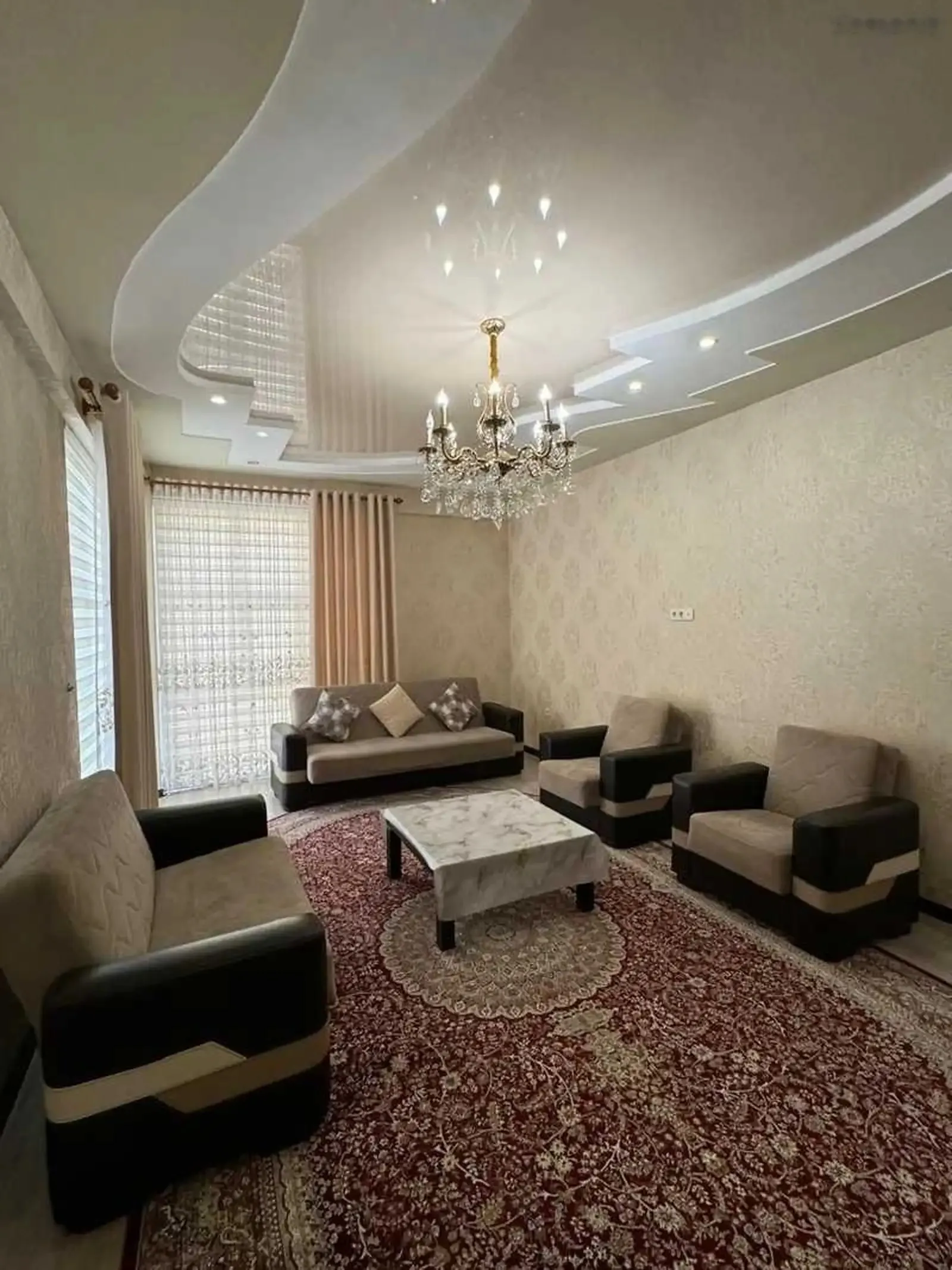 2-комн. квартира, 8 этаж, 80м², ноҳияи И. Сомонӣ, к. Шоҳтемур бинои 42 ( Ориентир Цум, МГУ)