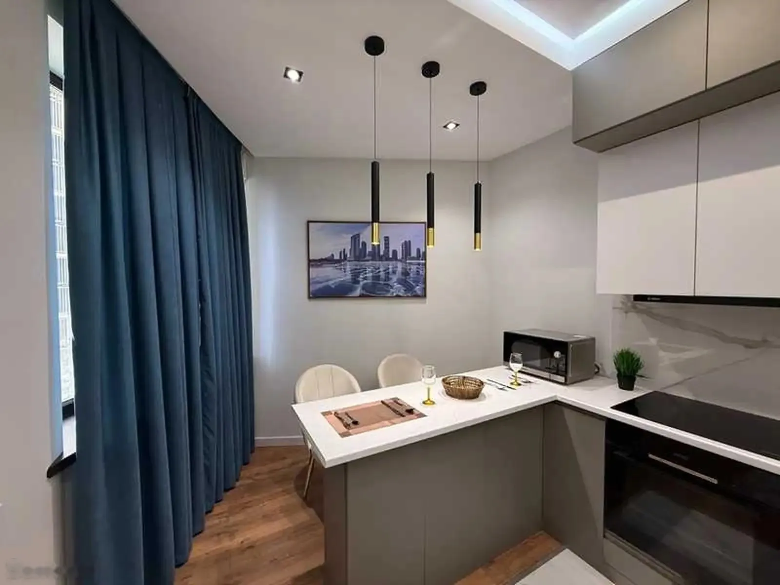 2-комн. квартира, 11 этаж, 77м², Овир