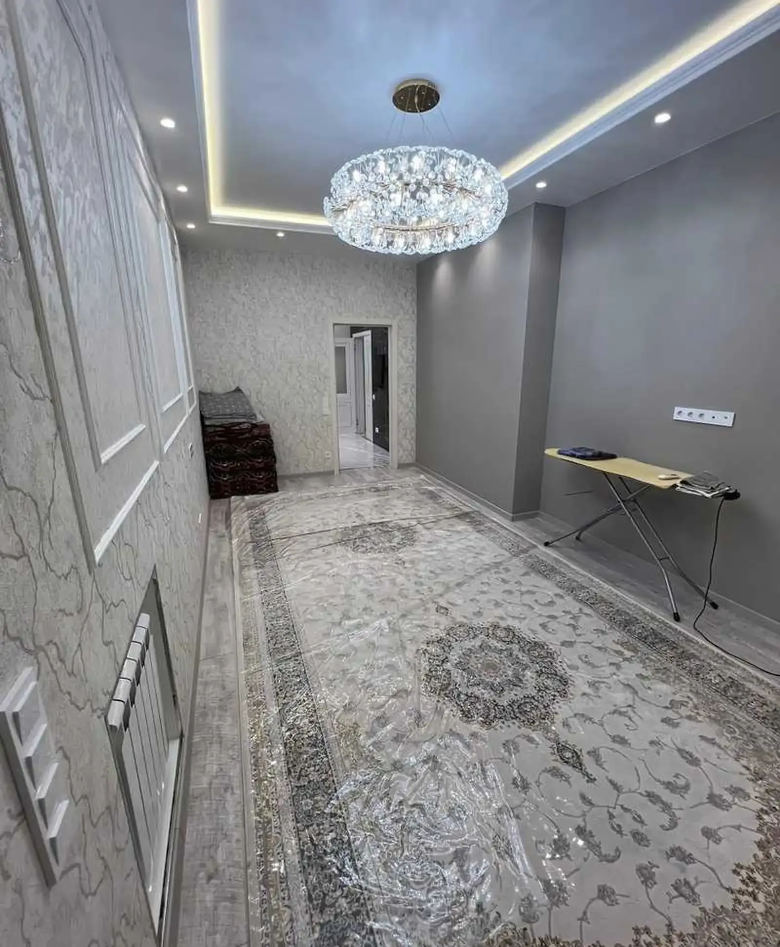 1-комн. квартира, 8 этаж, 66 м², Бӯстон Сити, Садбарг