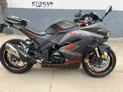 Мотоцикл Ducati 400 на заказ