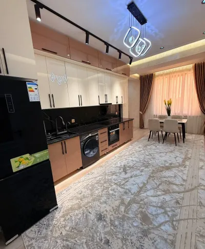 3-комн. квартира, 4 этаж, 106 м², Сино